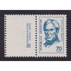 ARGENTINA 1977 GJ 1755ACZ ESTAMPILLA CON COMPLEMENTO NUEVA MINT MATE FLUOR U$ 20